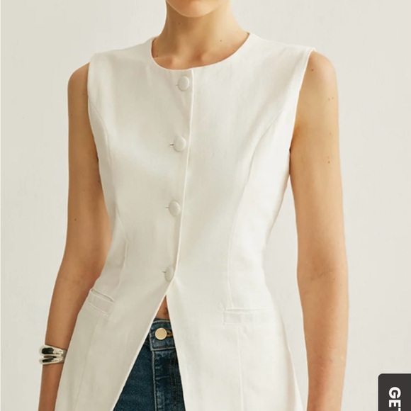 NWT Commense White Button Detail Sleeveless Vest L - Picture 2 of 9